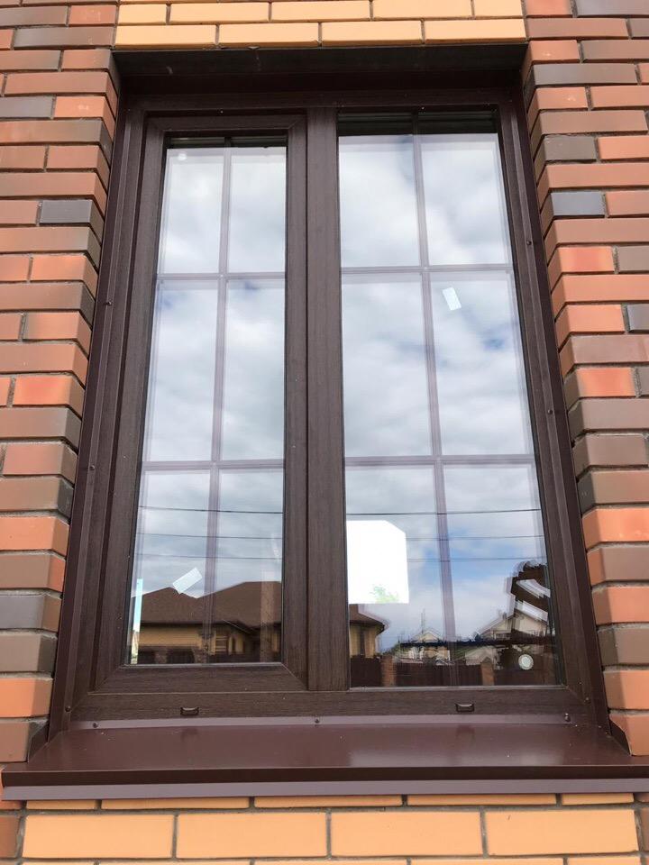 Купить коричневые окна